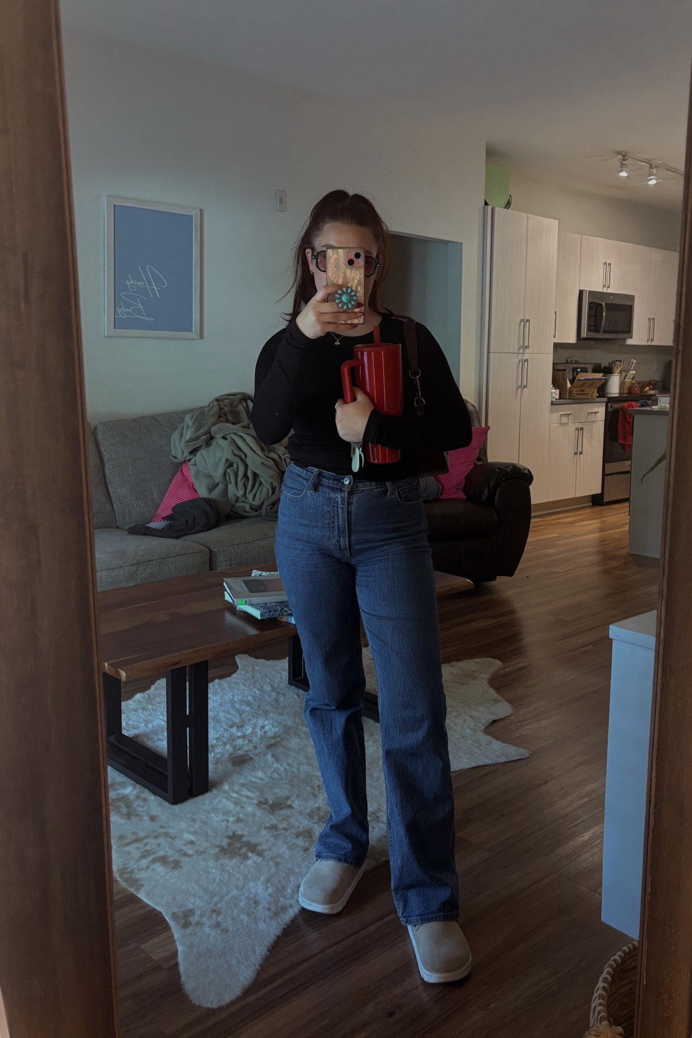 girl on the go | size 25 Abercrombie jeans | skims dupe amazon top size small | platform Birkenstock clog dupes 