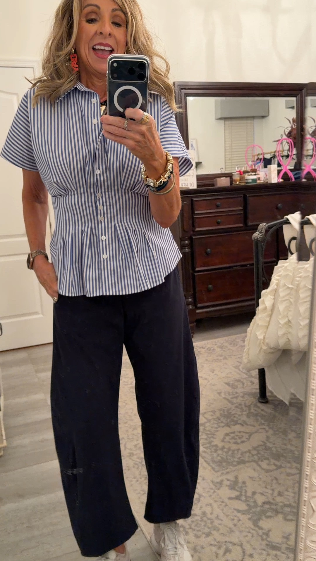 What I’m wearing to the Orange and Blue game at UF. These pants are a great alternative to shorts! 

#LTKOver40 #LTKootd #LTKstorytime