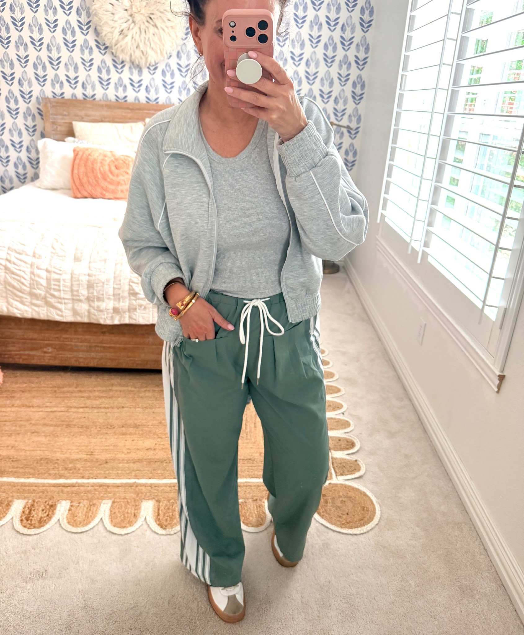 
Miiight purchase these Amazon track pants in every color! Lightweight, confortable and tons of color options. TTS. Wearing a medium
.
Wearing a small in this track jacket and tank. Tts
.


#LTKOver40 #LTKActive #LTKmomlife