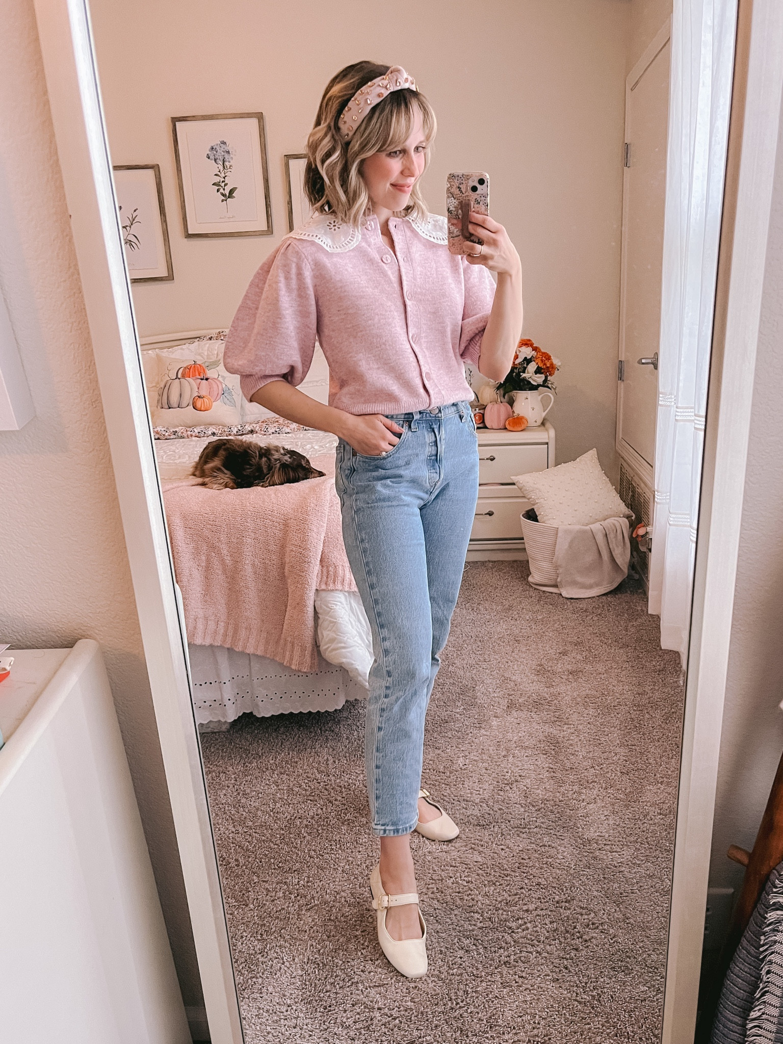 Fall ootd, girly fall outfit, girly sweater, pink sweater, Peter Pan collar sweater, Mary Jane flats, ballet flats 

#LTKshoecrush #LTKSeasonal #LTKunder100