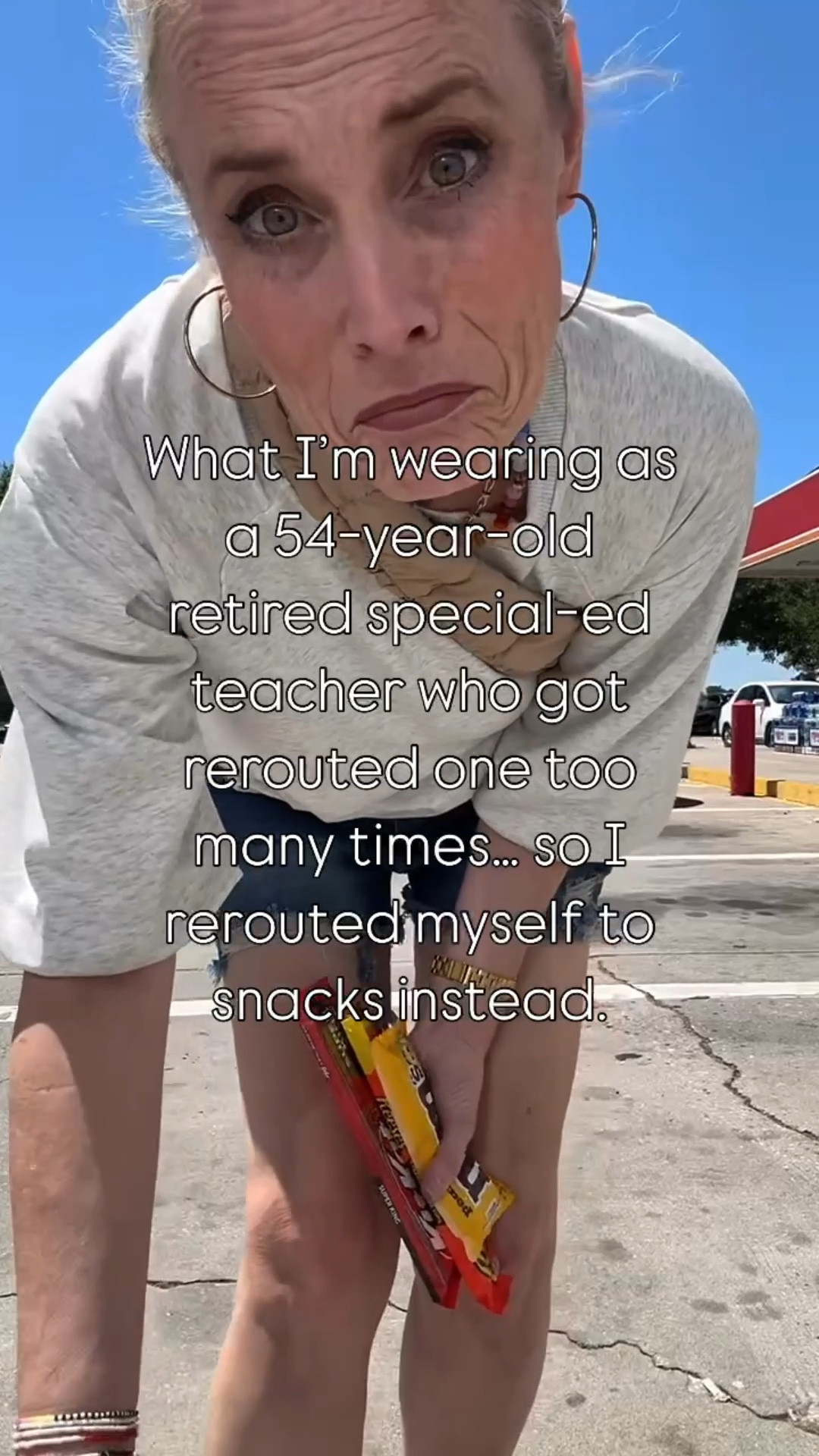 Wearing a size medium in the top and shorts both from Amazon. My sneakers are a size 10 (my true size). 

Use code LAUREN20 at checkout on Erin McDermott’s website for 20% off your purchase! 



#LTKOver40 #LTKFindsUnder50 #LTKWatchNow