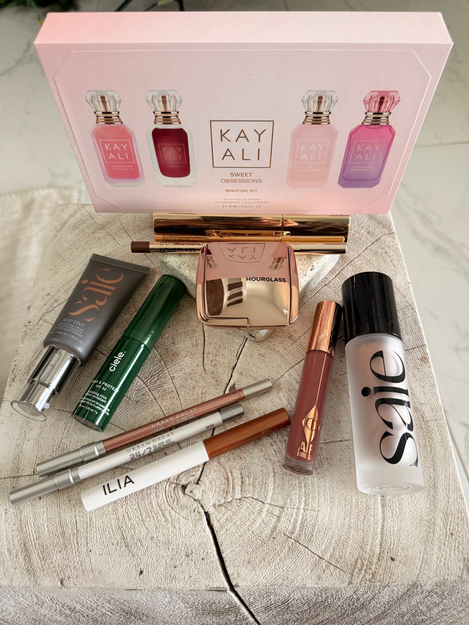 My recent can’t live w/o makeup

#LTKBeauty #LTKSaleAlert