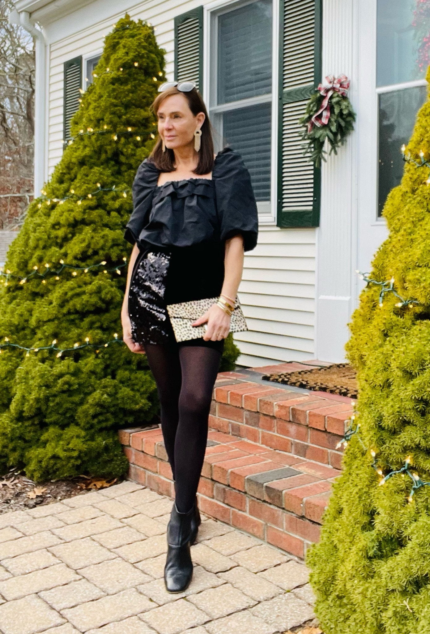 Adding a little sparkle to my outfit today!  My sequin mini skirts it’s just that right touch of glam ✨

#LTKHoliday #LTKover40 #LTKstyletip