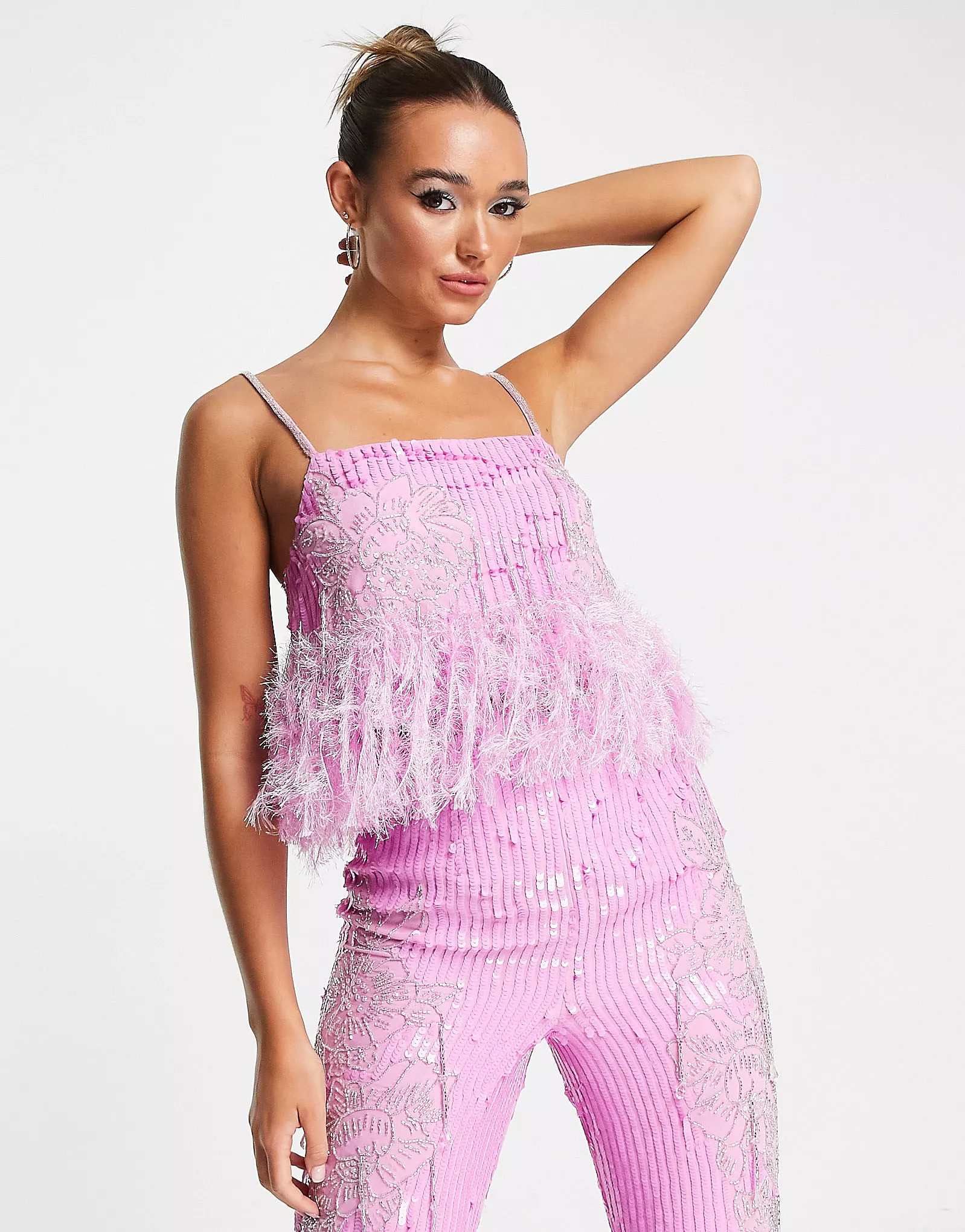 ASOS EDITION - Top caraco à fleurs avec ourlet à plumes synthétiques - Rose | ASOS (Global)