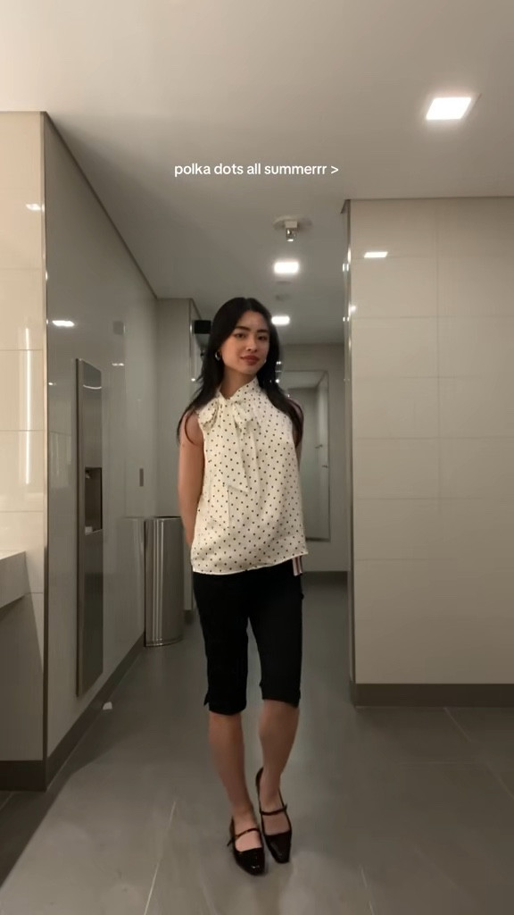 summer corporate girlie office outfit! (polka dots)