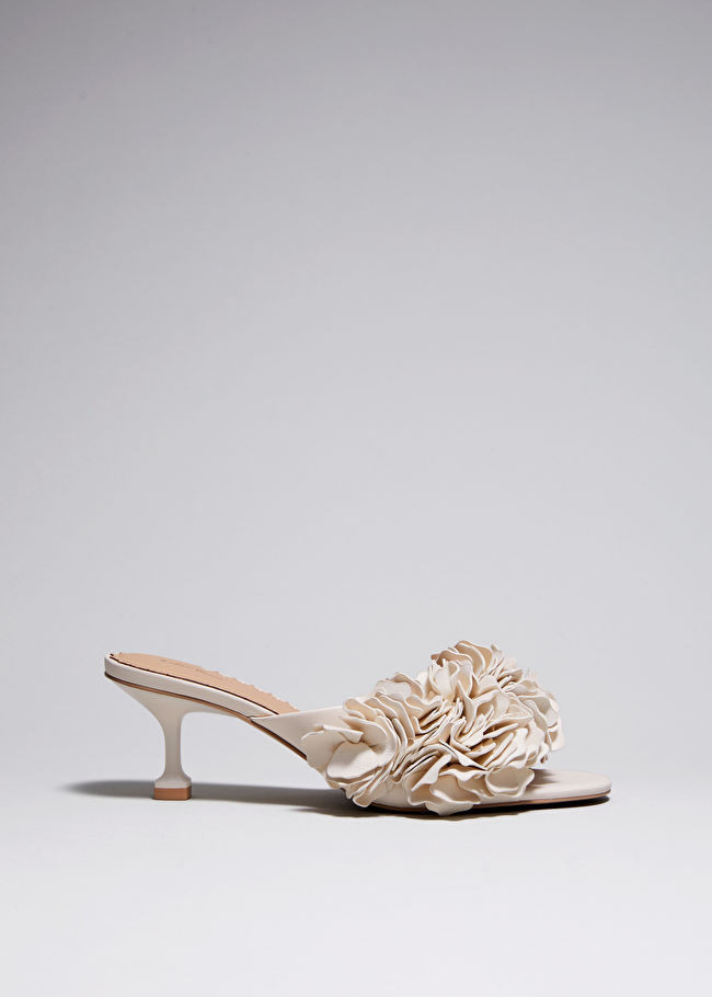 Mules en cuir à motifs floraux appliqués | & Other Stories (DE + FR)