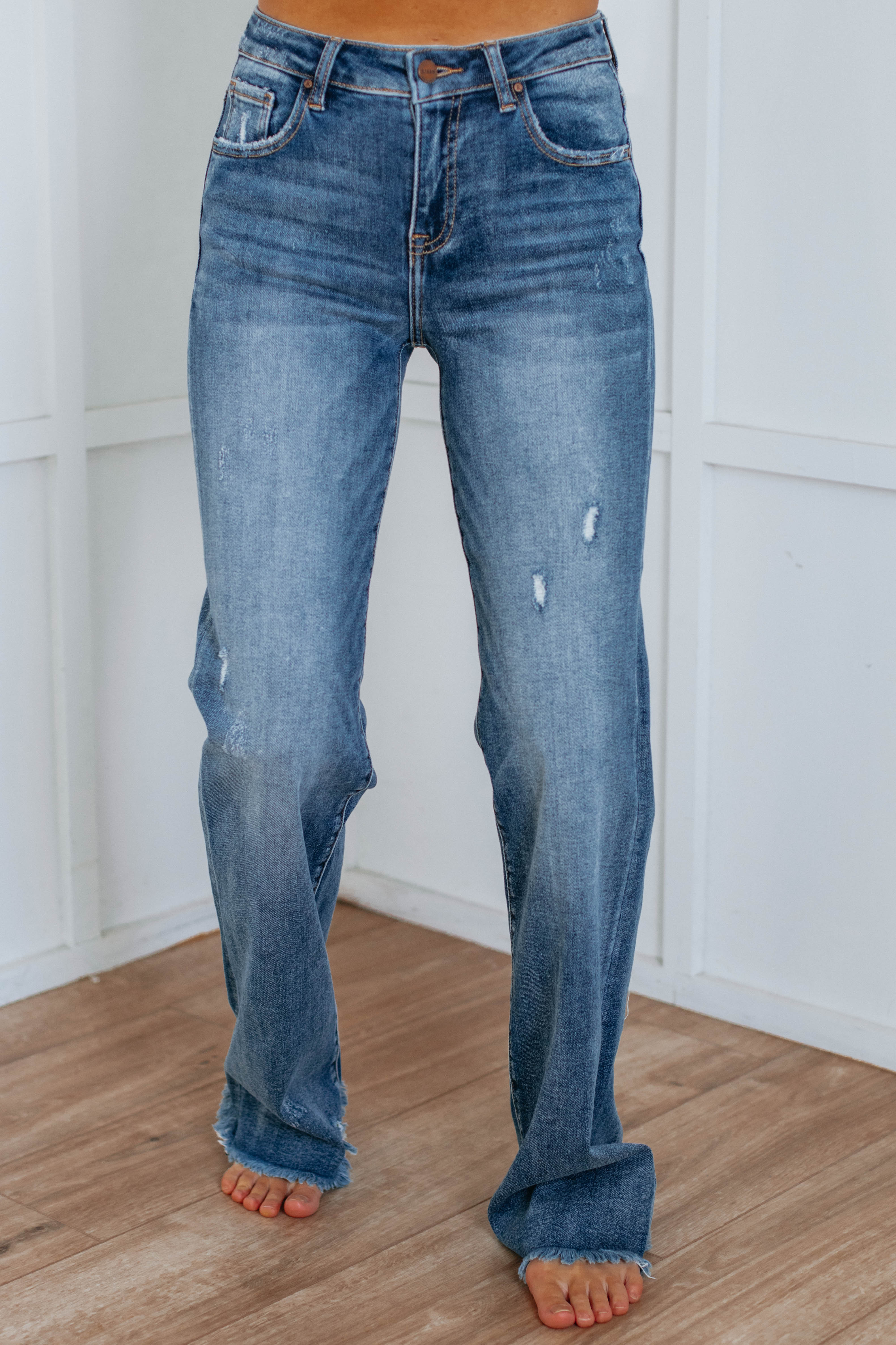 Aemi Risen Jeans - Medium Wash | Wild Oak Boutique