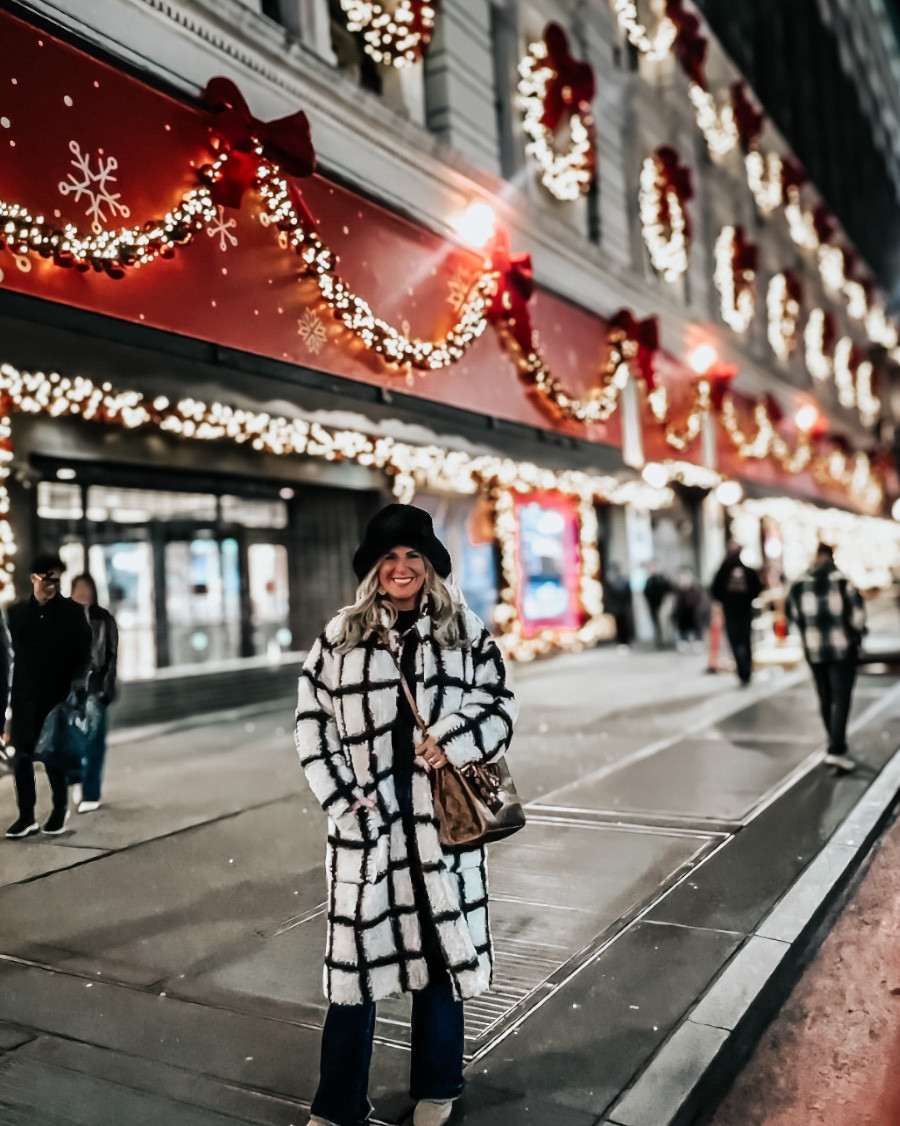 Christmas in New York outfit night Two 