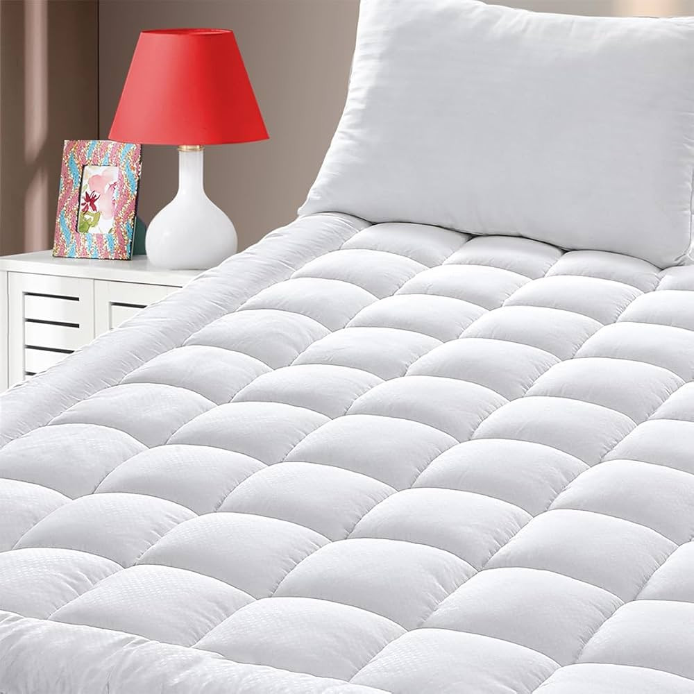 Queen Size Quilted Fitted Mattress Pad Cover with Deep Pocket Fitted 8" - 21", Ultra Soft and Com... | Amazon (US)