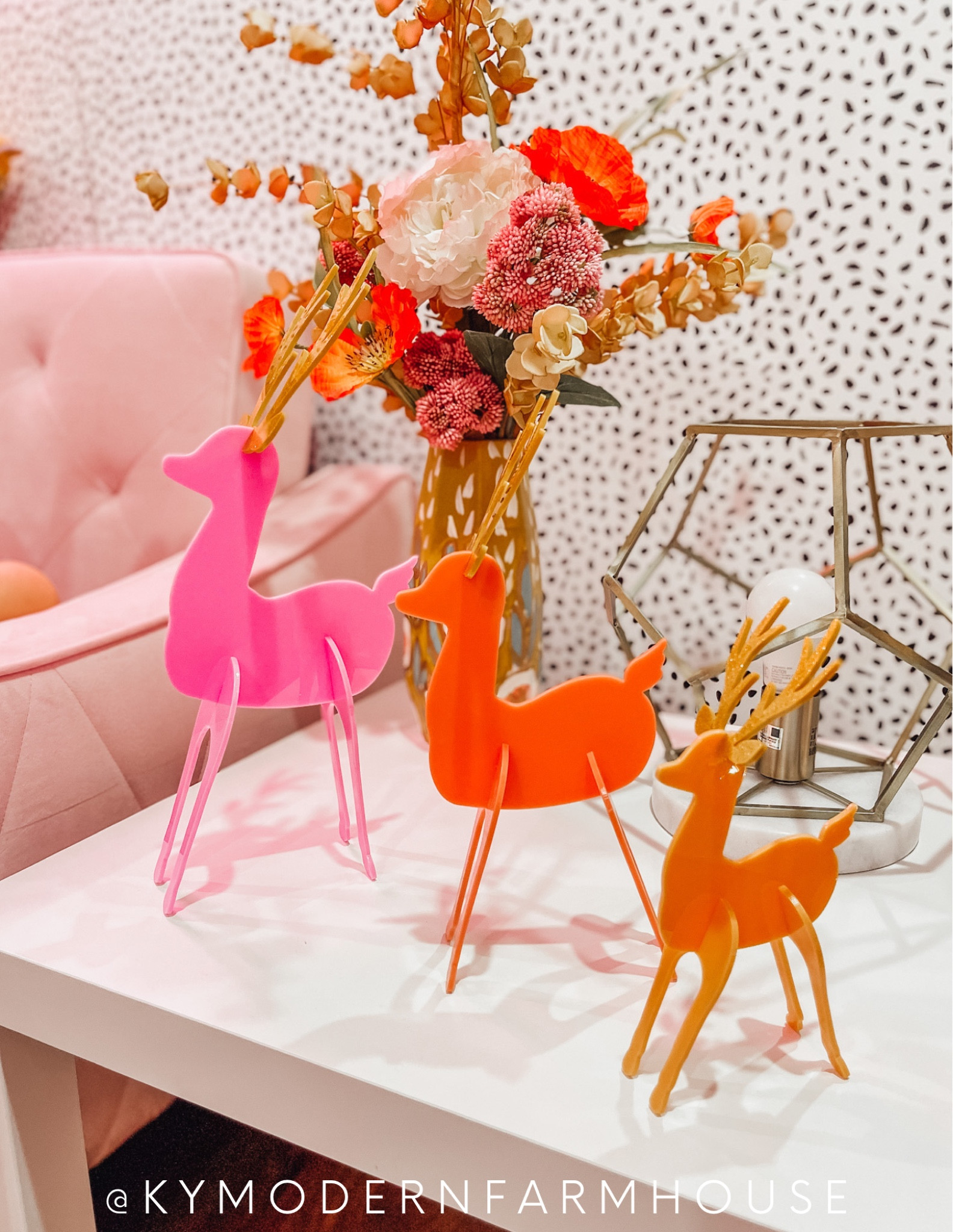 Colorful Christmas decor 

#LTKHoliday #LTKSeasonal #LTKsalealert