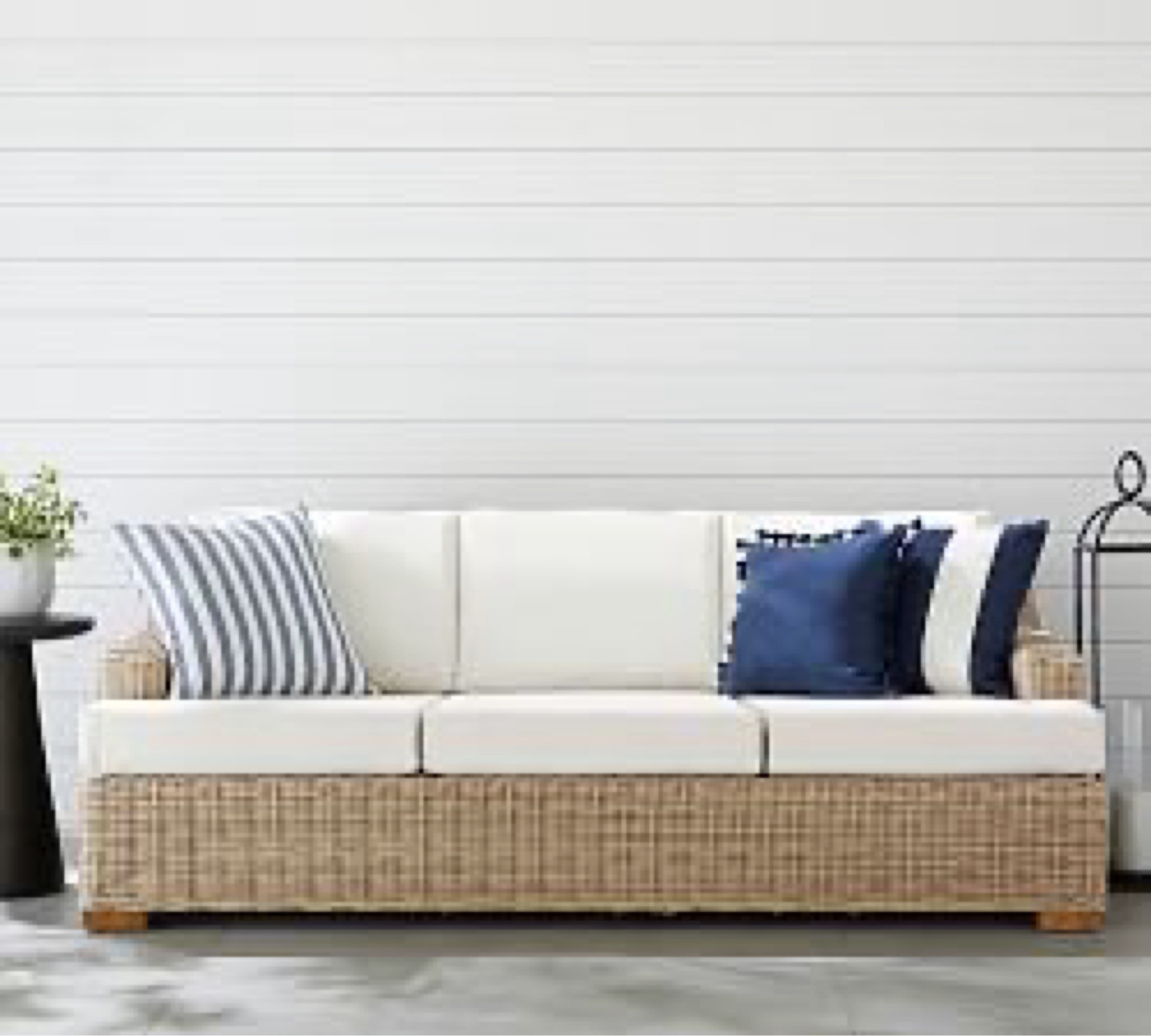 End-of-summer sales are the perfect time to take advantage of savings for relishing a resort feel on the patio. Especially when living in a warm climate. 

#LTKFallSale #LTKSaleAlert #LTKSeasonal