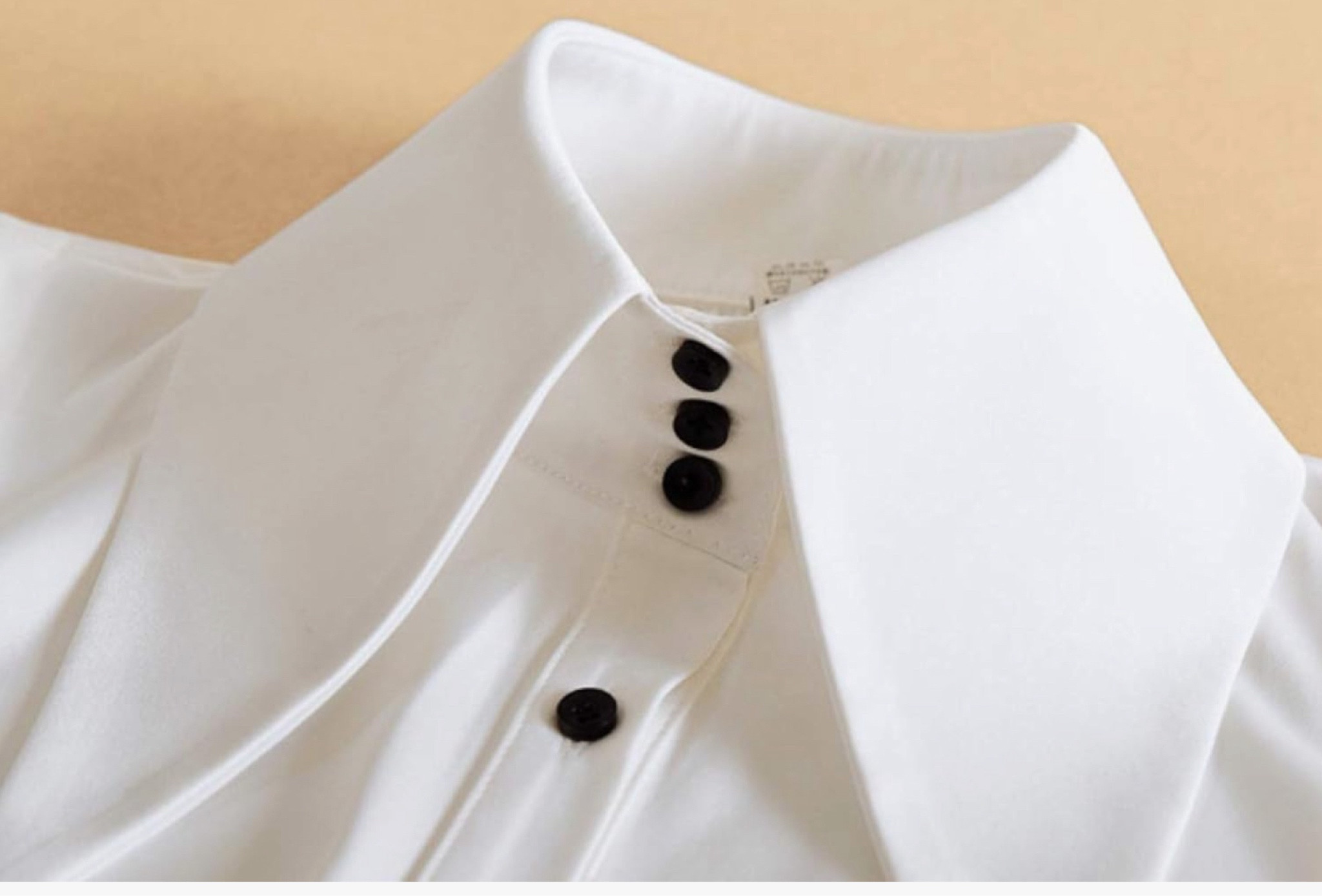 Got Style? 
.
Sometimes creating the perfect style just needs a simple fashion accessory 

#LTKStyleTip #LTKSummerSales #LTKSaleAlert