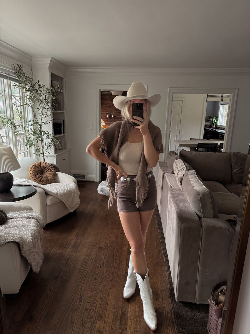 Styling this outfit with white boots! 

 #LTKFestival #LTKootd #LTKSeasonal