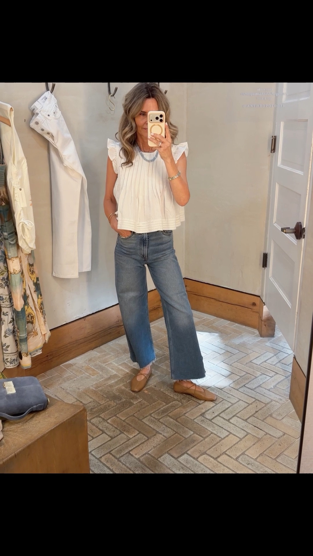I’m 5’6”
-Pistola crop jeans TTS CODE TAMMY5, on Pistola site 
-linen pleated blouse 
-flats TTS

#LTKootd