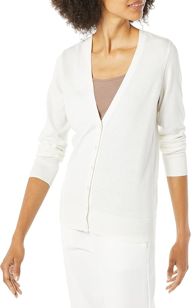 Amazon Essentials Women's Lightweight V-Neck Cardigan Sweater | Amazon (US)