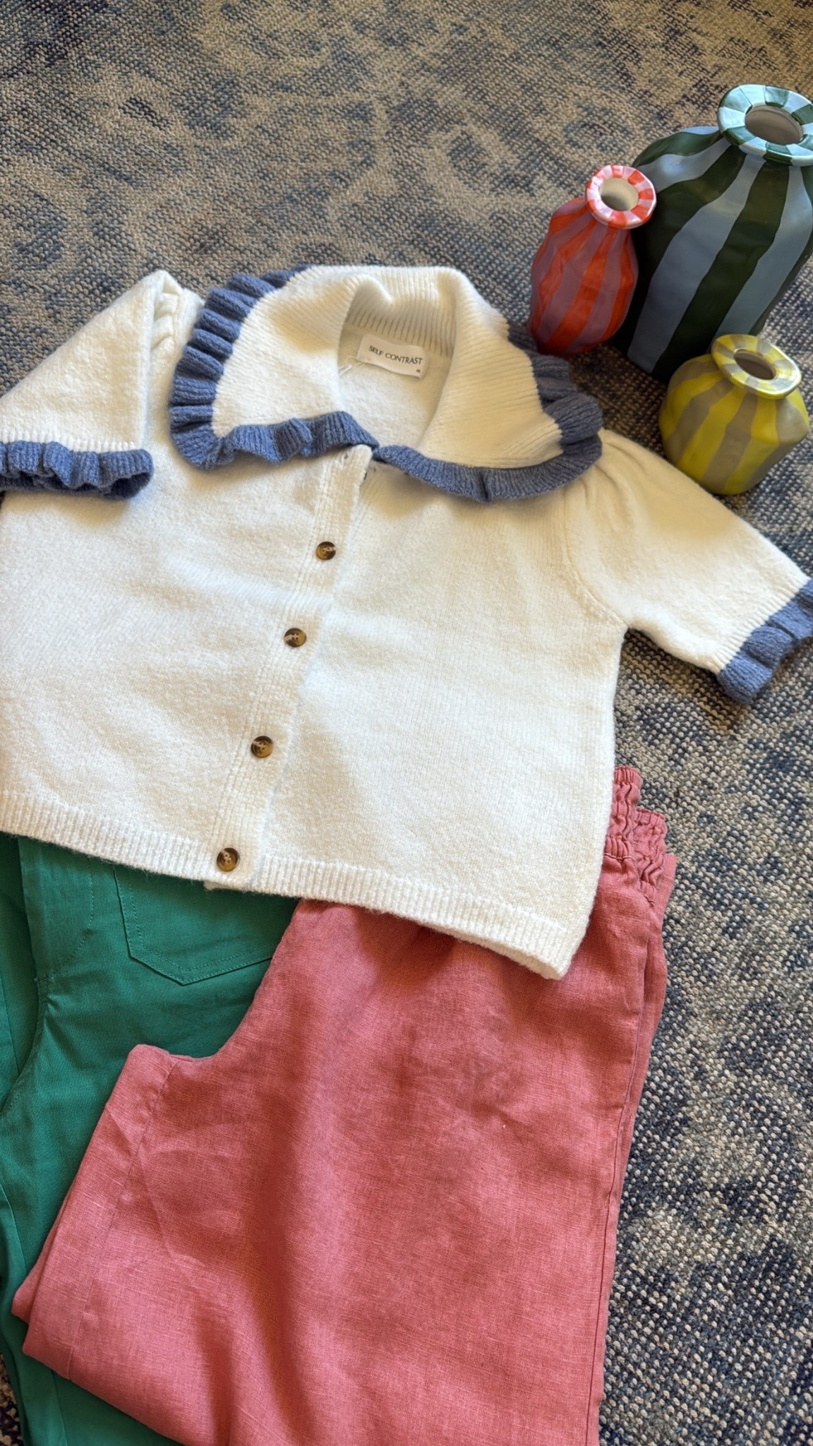 Hello mix & match!
Xs top
26p green pants
Xs coral pants


#LTKSaleAlert #LTKPetite #LTKSeasonal