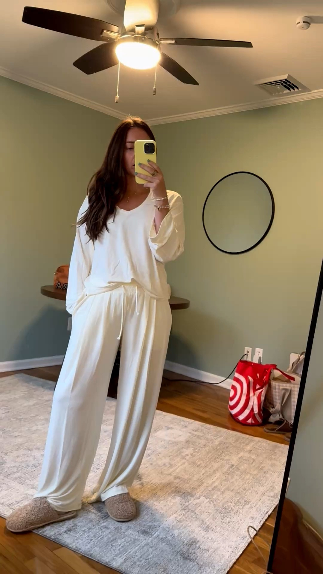 This @lululemon set is so insanely soft!! I’m wearing size small in both 