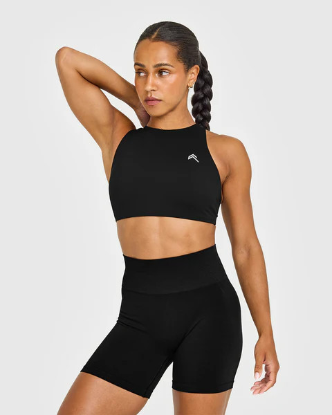 EasyLift™ High Neck Sports Bra 
 Black | Oner Active (UK / US)
