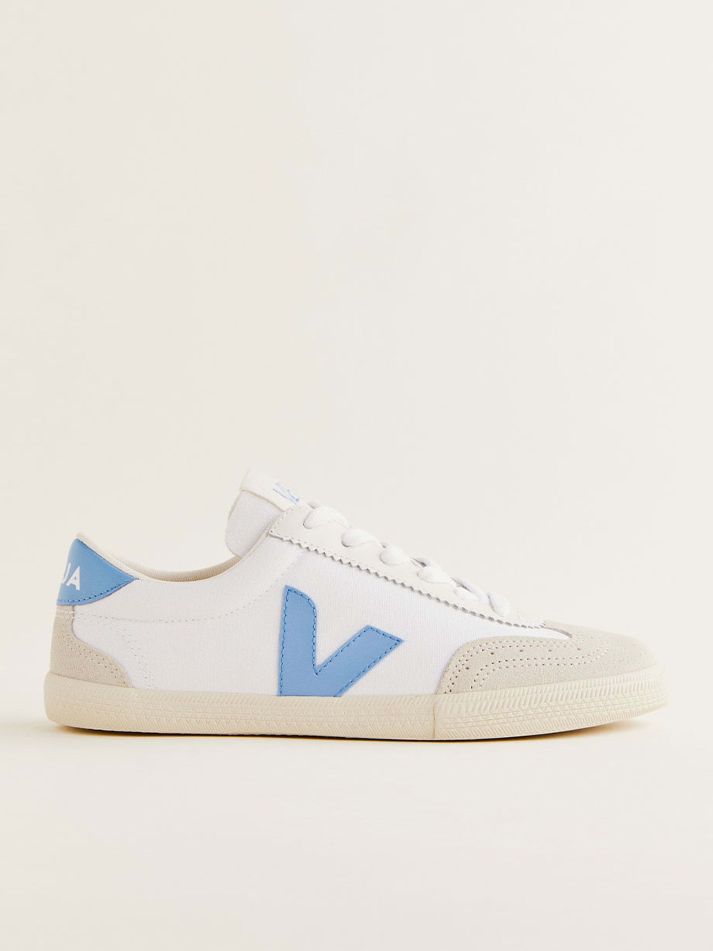 Veja Volley Sneaker | Reformation (Global)