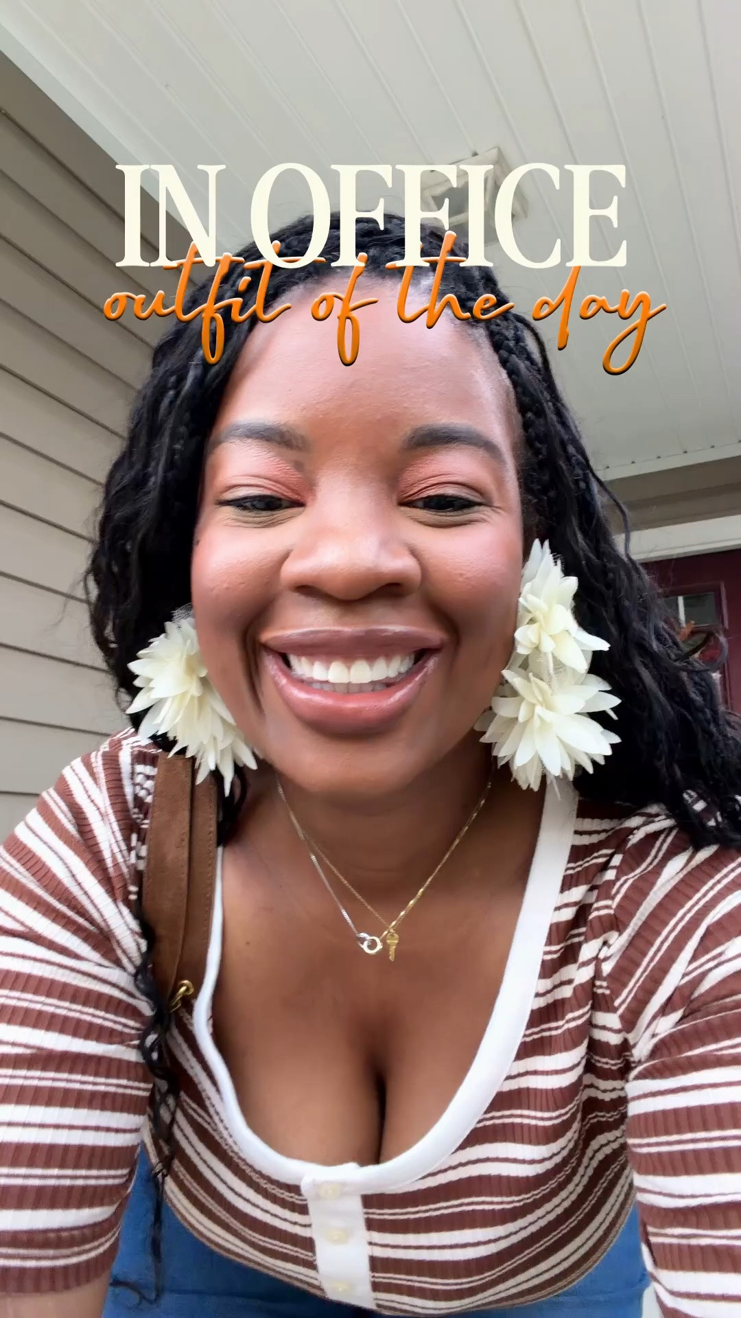 cool caption!
just a girlie on her porch in her @oldnavy top and jeans (both in TALL)! 
purse: @glamaholiclifestyle 
🤭😬🙌🏾✨
#AKCESSME #stylediary #oldnavystyle #fallstyle

#LTKTall #LTKWorkwear #LTKootd