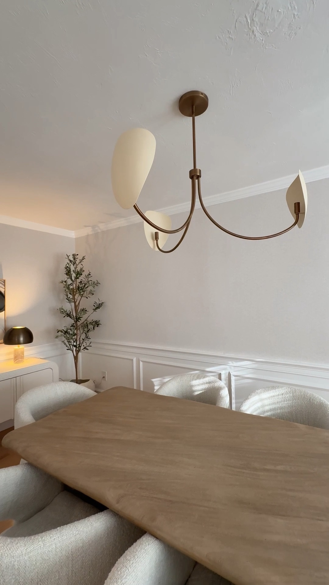 From cold and dingy to warm and inviting 💕

#LTKSaleAlert #LTKdayinmylife #LTKHome