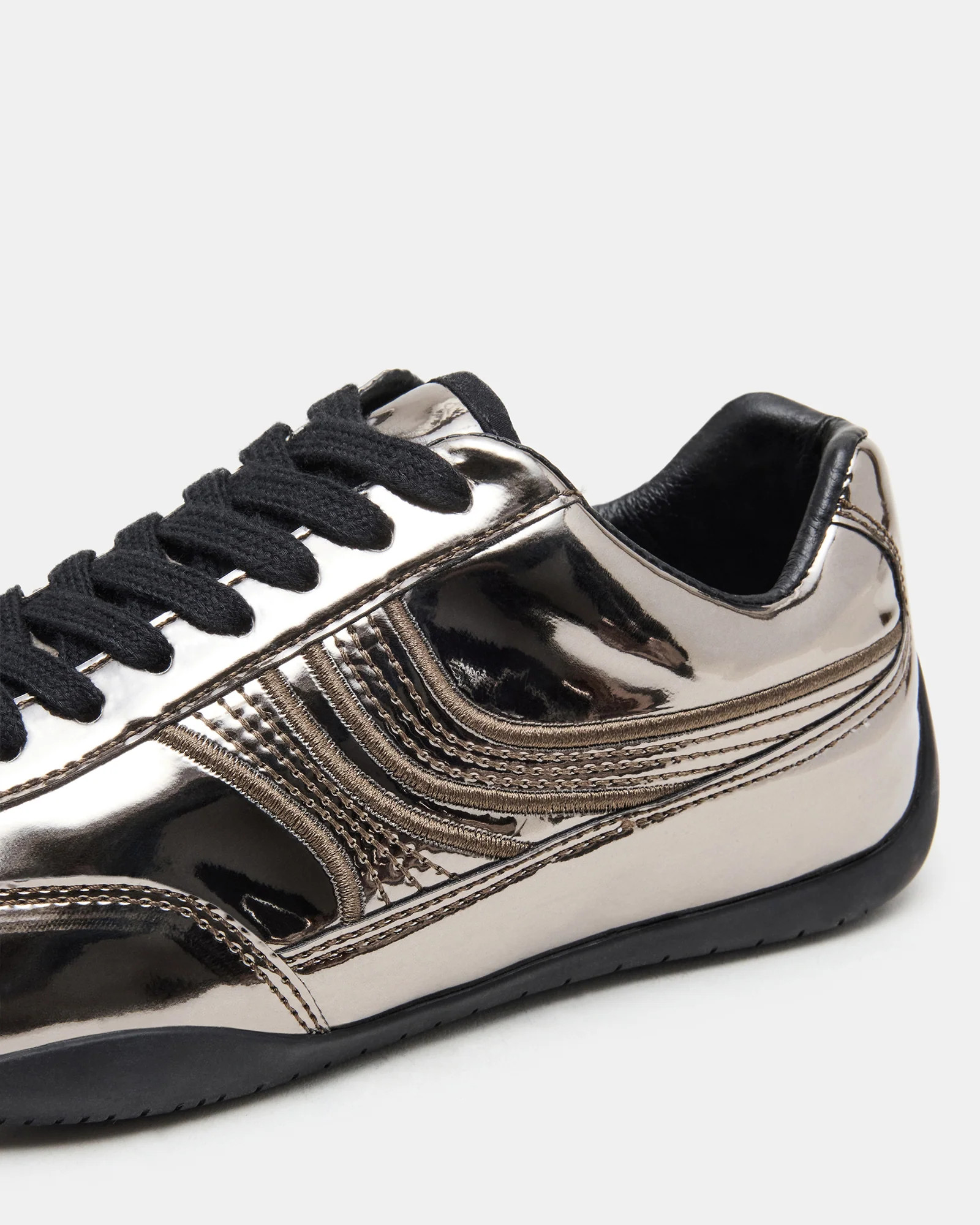 DOBSON Pewter Women's Low-Top Lace-Up Sneaker | Steve Madden (US)