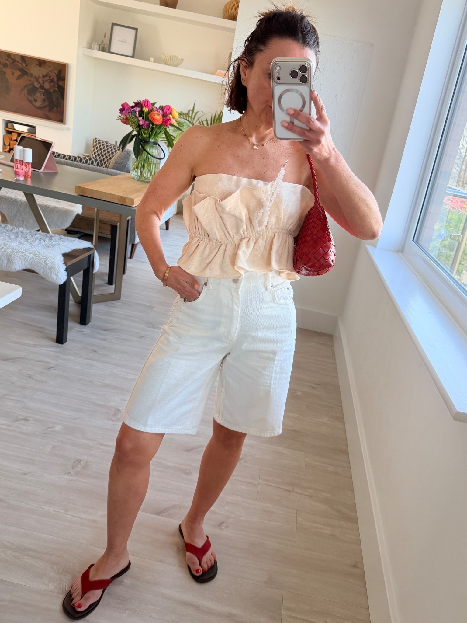 Having a little pre holiday try on. These shorts are super comfy, took my usual size. The top is extra, I’m going to wear with with jeans and heels for a girls night out too. I took my usual size. I think this look would be better with a little kitten heel but for now, my favourite red flips flip. If you’re in between sizes, size up. 



#LTKxMintVelvet 

#LTKuk #LTKsummer