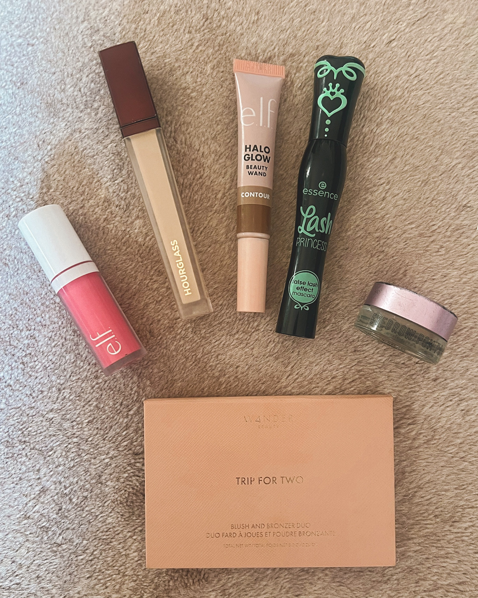 Everyday natural makeup. This taupe brow makes a great eyeliner for light eyes!

Drugstore makeup favorites
Contour
Mascara
Concealer
Liquid blush
Work makeup

#LTKBeauty #LTKFindsUnder50 #LTKWorkwear