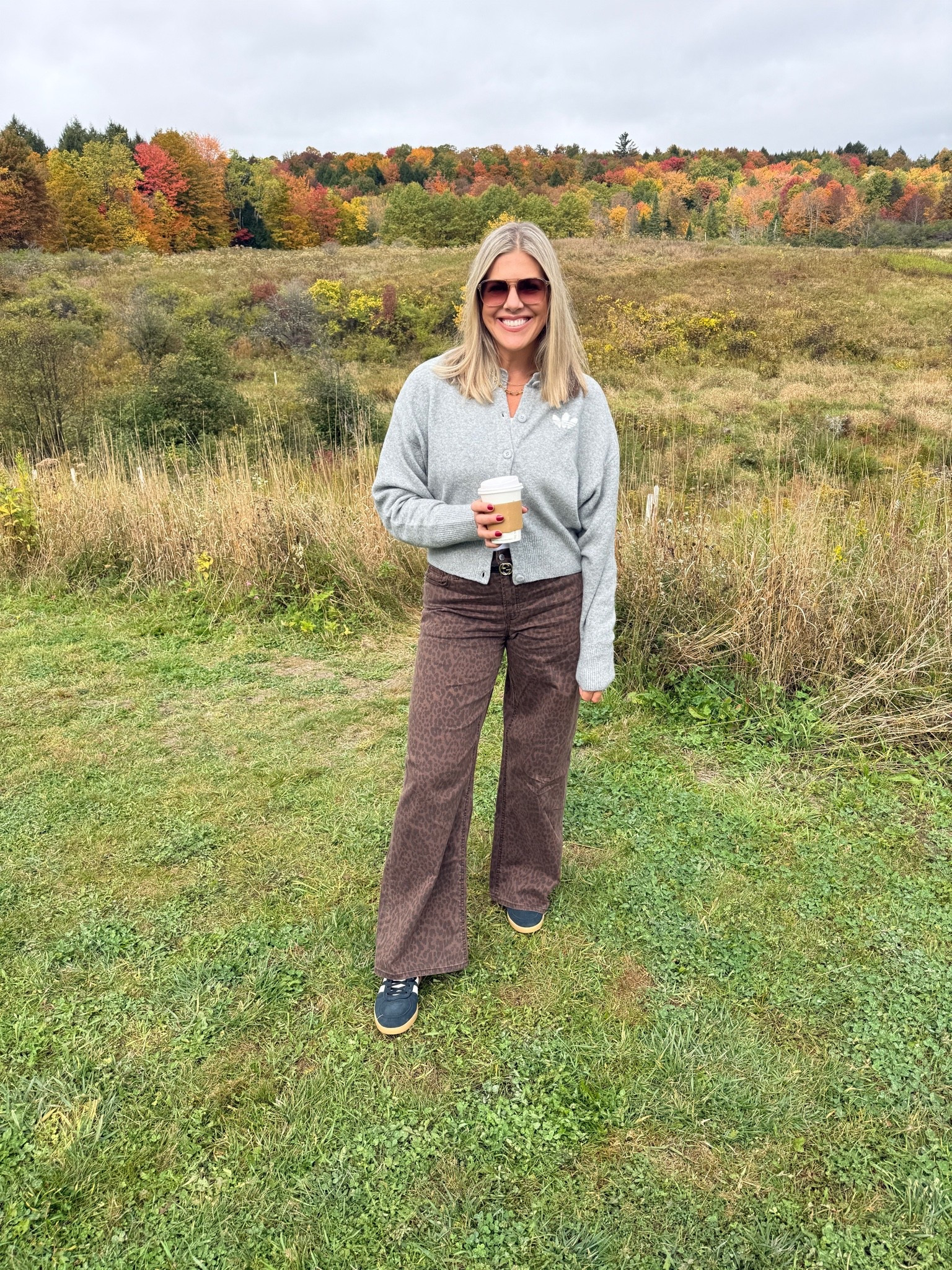 Daytime look | Stowe, Vermont | Sightseeing | cider mill

#LTKdayinmylife #LTKTravel #LTKmomlife