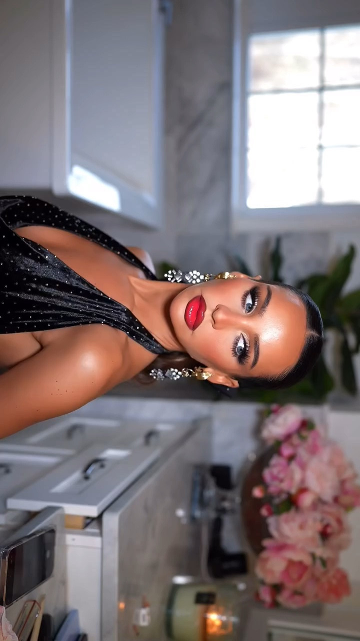 GWRM! Holiday Glam ✨ Full video on my YouTube channel!

#LTKSeasonal #LTKHoliday #LTKBeauty