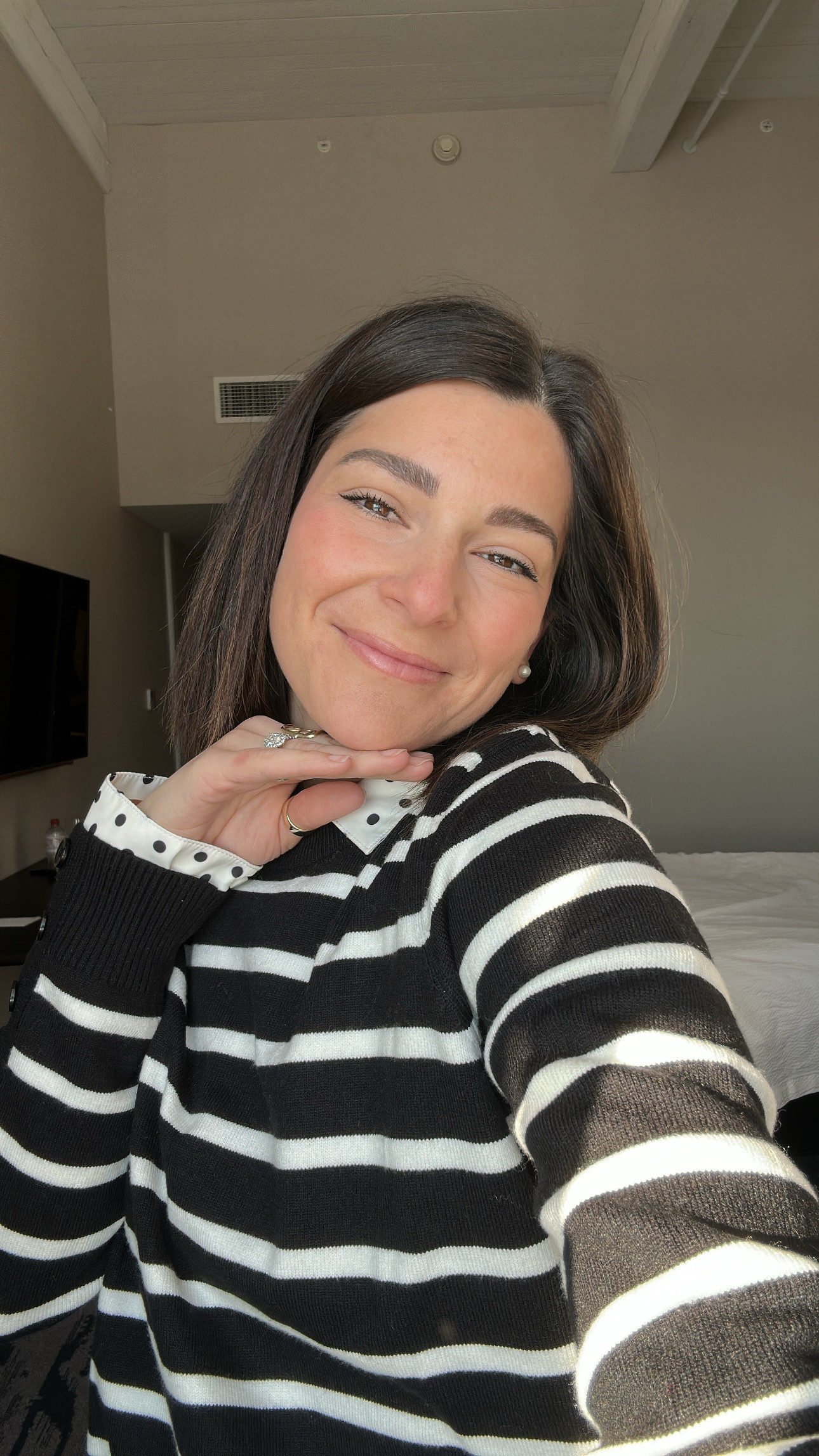 The lighting was too good not to make a reel! My pattern mixing lives on 🤍🖤 with this combo for my travel day ✈️

#LTKStyleTip #LTKSaleAlert #LTKFindsUnder50