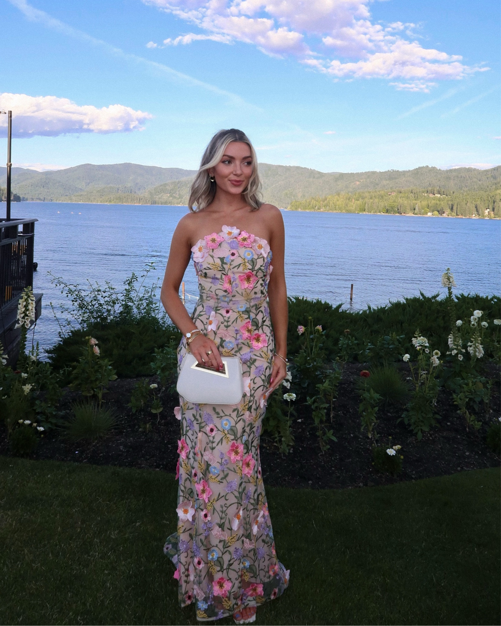 My favorite wedding guest dress, the wedding guest dress of summer!! Perfect for a summer wedding, black tie wedding, or formal wedding 💗 #LTKdress

#LTKWedding #LTKSeasonal