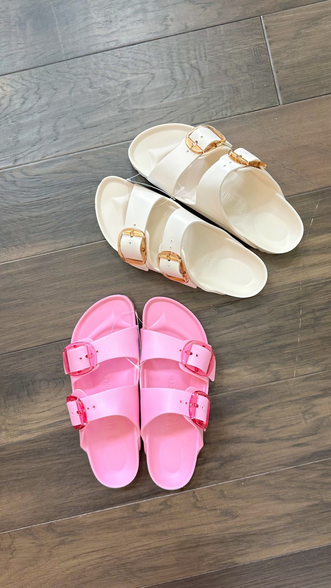 The only comfy sandals you need this summer! 

#LTKFindsUnder100 #LTKSeasonal #LTKShoeCrush