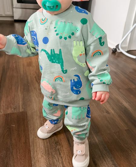 Just obsessed with his entire outfit! ! This is the cutest freaking gender neutral baby outfit from H&M. I love it for my toddler boy!

#LTKbaby #LTKsalealert #LTKkids

#LTKsalealert #LTKSeasonal #LTKfindsunder50
