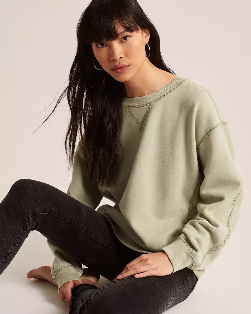 Relaxed Crew Sweatshirt | Abercrombie & Fitch US & UK