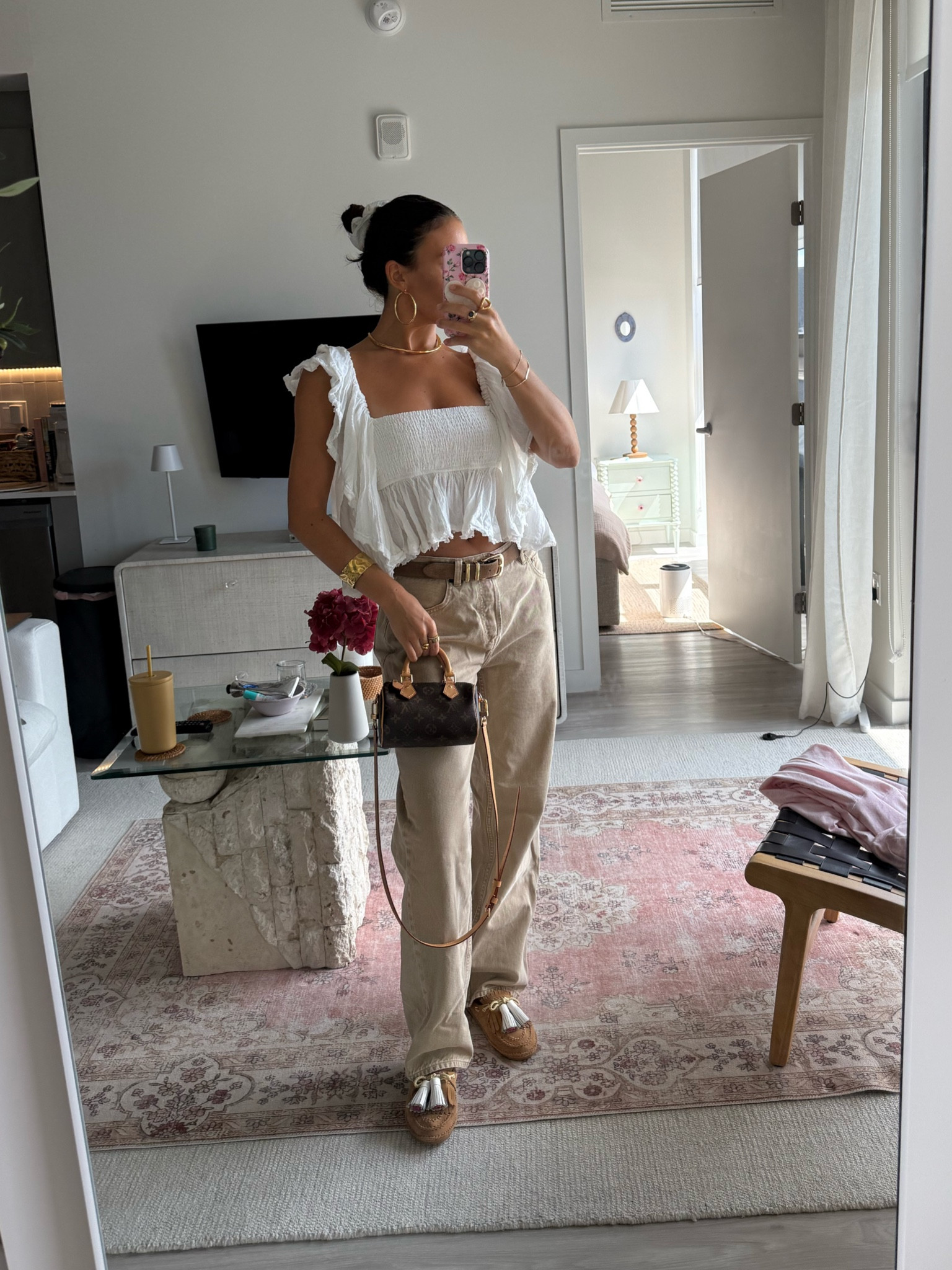 Casual Sunday football watching outfit! 

#LTKStyleTip #LTKItBag #LTKSeasonal