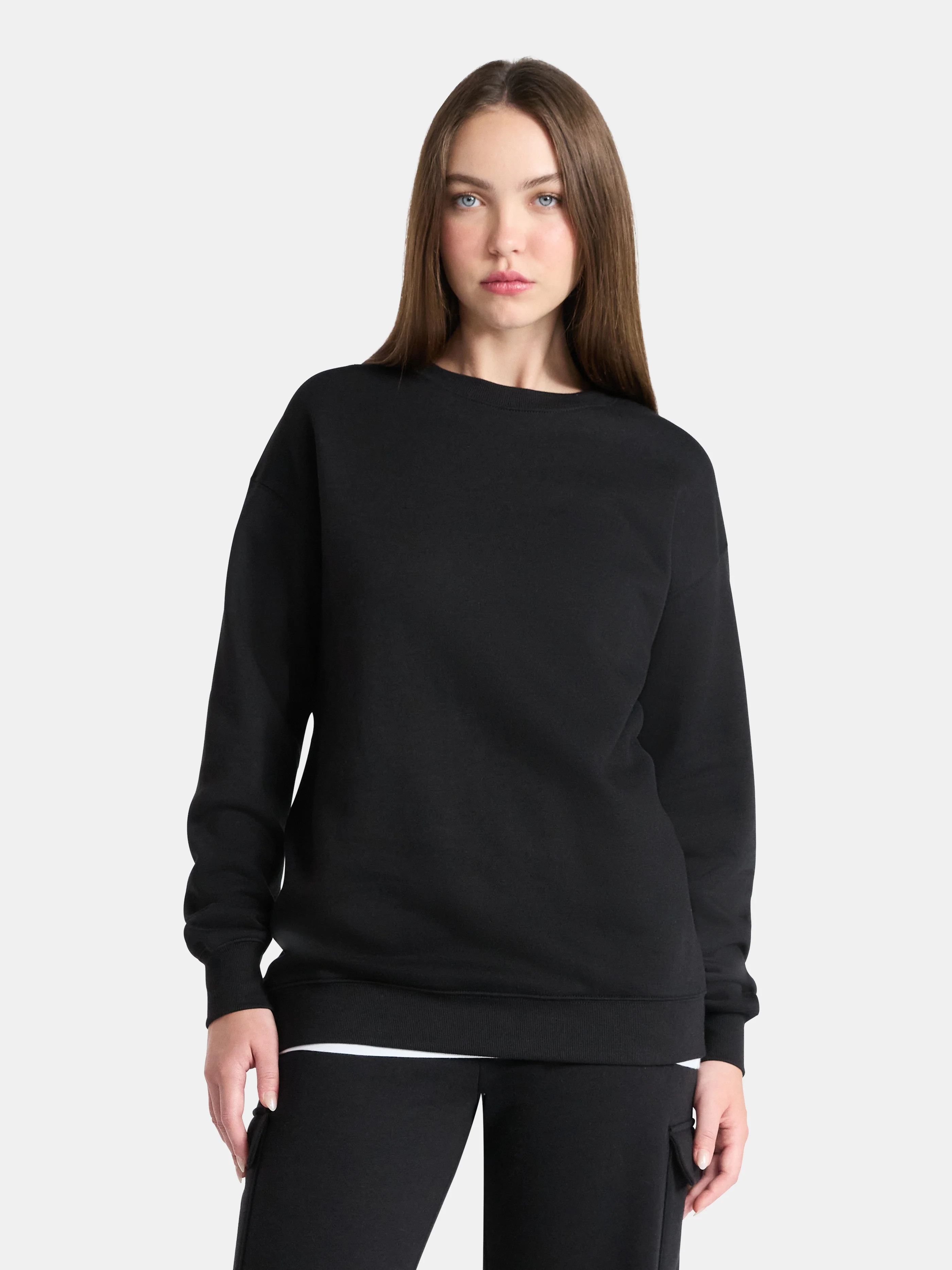 No Boundaries Fleece Oversized Sweatshirt with Long Sleeves, Women’s Sizes XXS-4X | Walmart (US)
