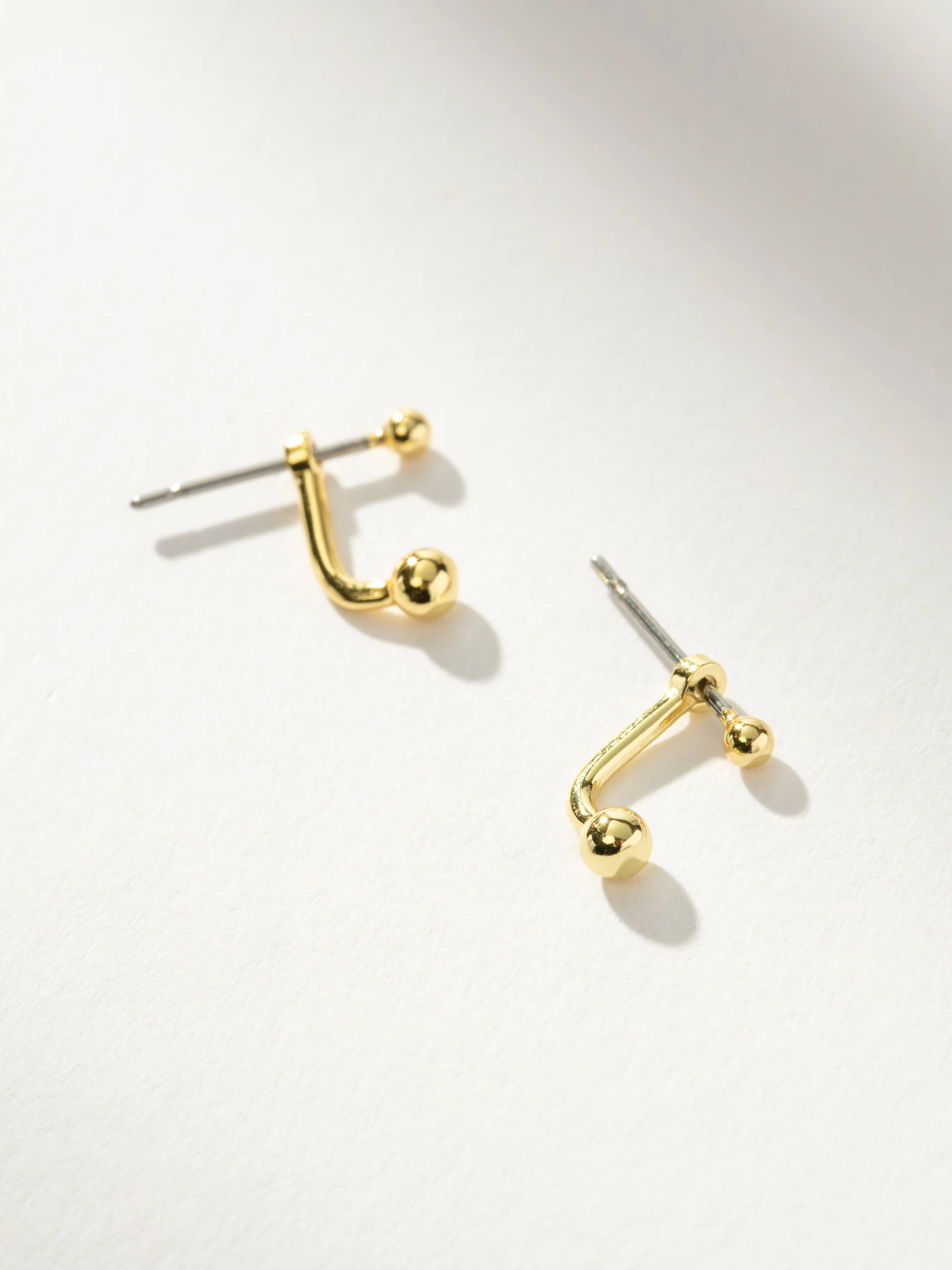 Two Way Street Minimal Ear Jacket Earring in Gold | Uncommon James | Uncommon James