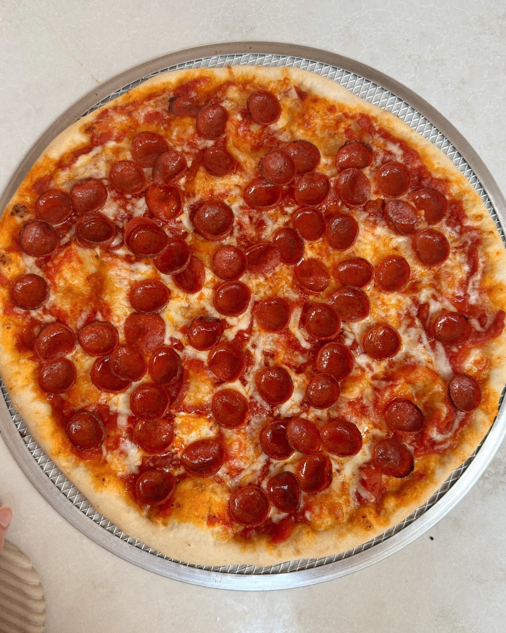 15" pizza screen!!