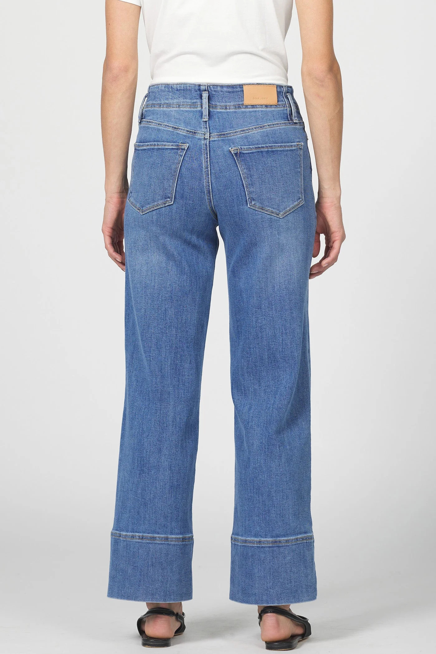 HOLLY STRAIGHT LEG JEAN BLOOMTONE | Dear John Denim