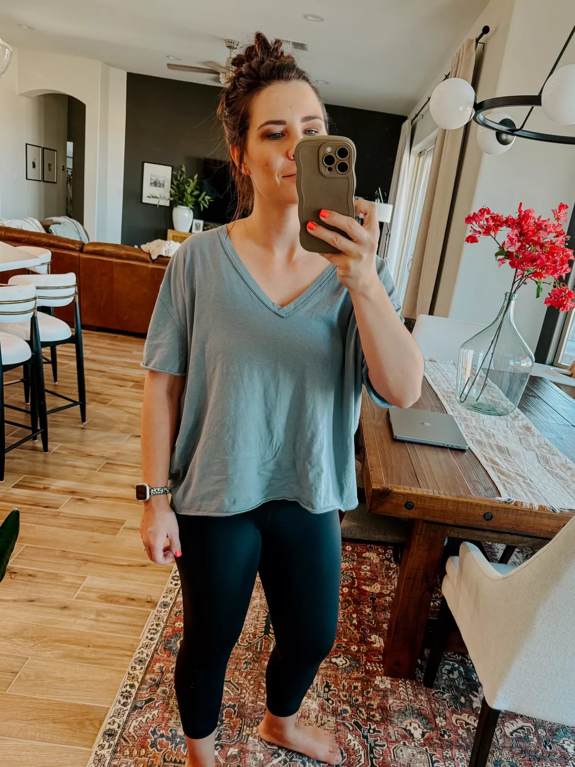 Nina V-Neck Tee | Ivory Nina V-Neck Tee | Ivory