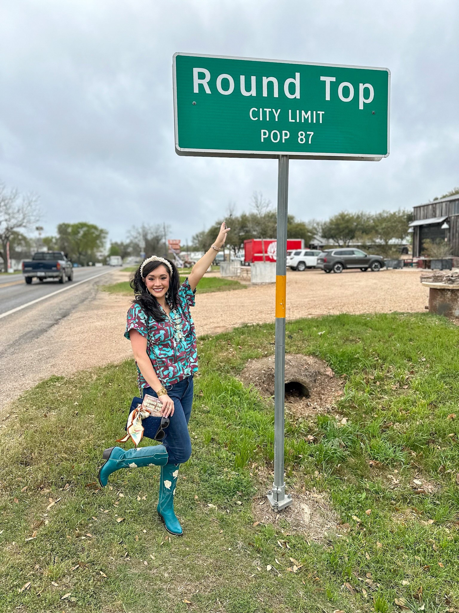 Round Top weekend

#LTKSeasonal #LTKShoeCrush #LTKTravel