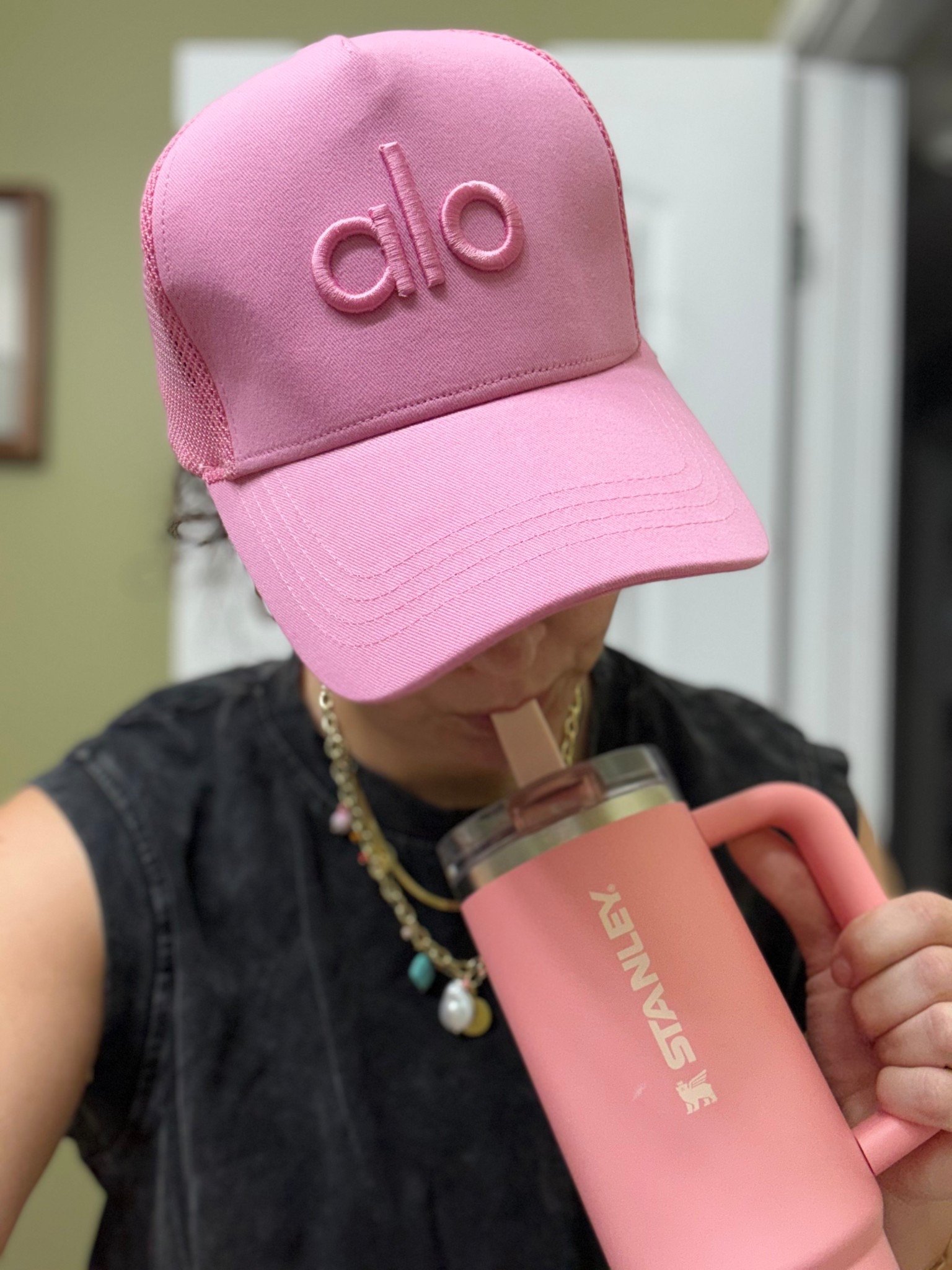 🥤 Stanley Cup to stay hydrated
🩷 Alo pink ball cap for a pop of color

✨Let’s get the day started! 

#LTKselfcare #LTKootd #LTKmomlife