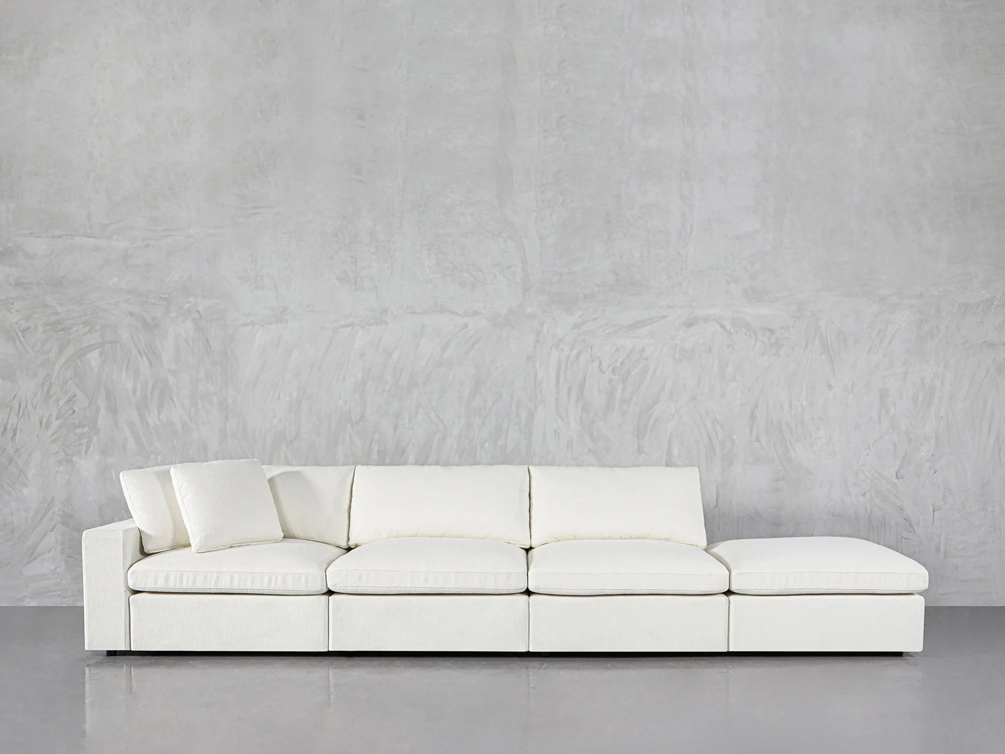 4-Seat Modular Lounger Sofa - Natural White / Classic / Corner Right | 7th Avenue