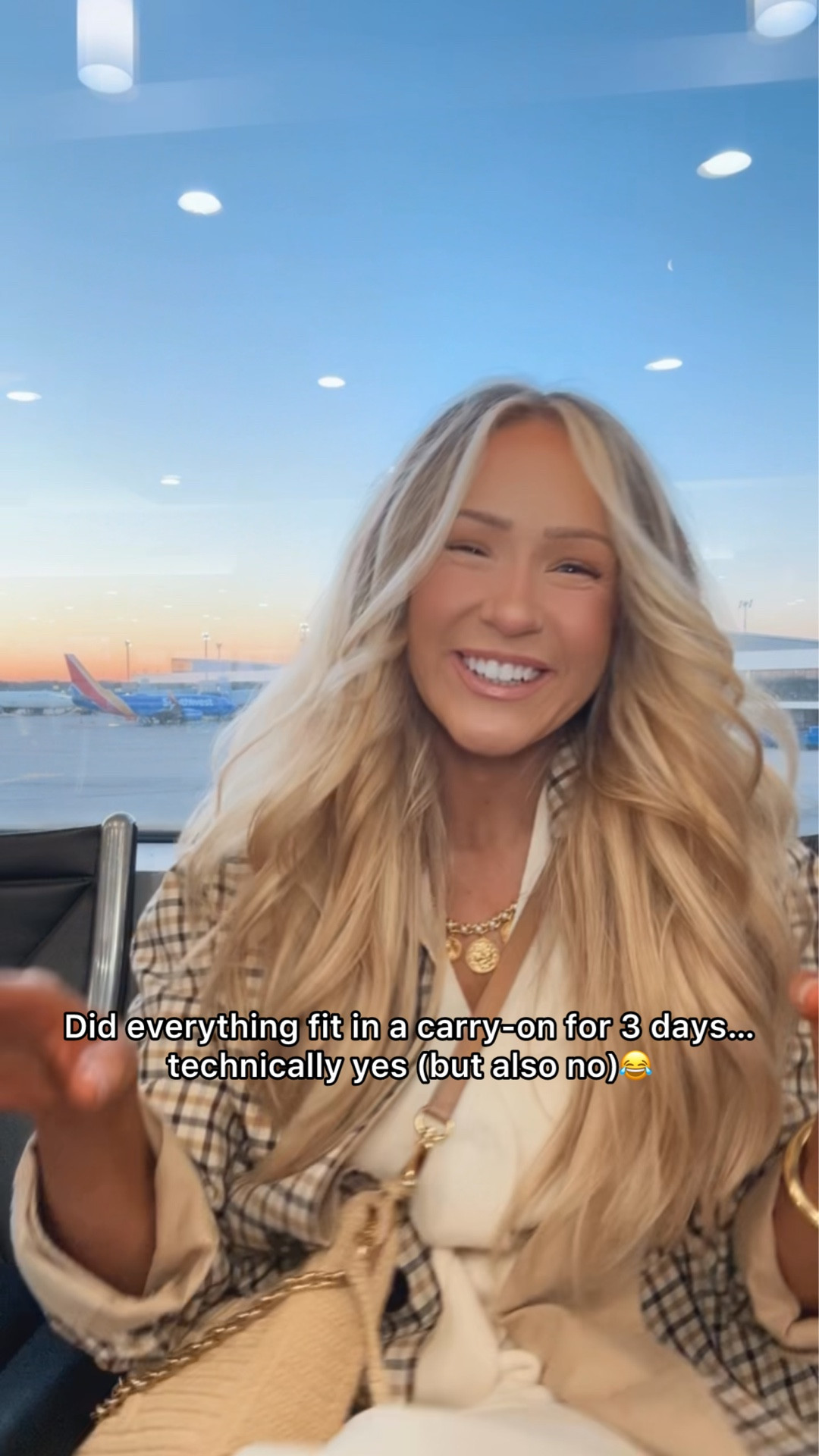 Affiliate links - I earn commission on purchases made through my links | travel outfits for flights 

#LTKTravel