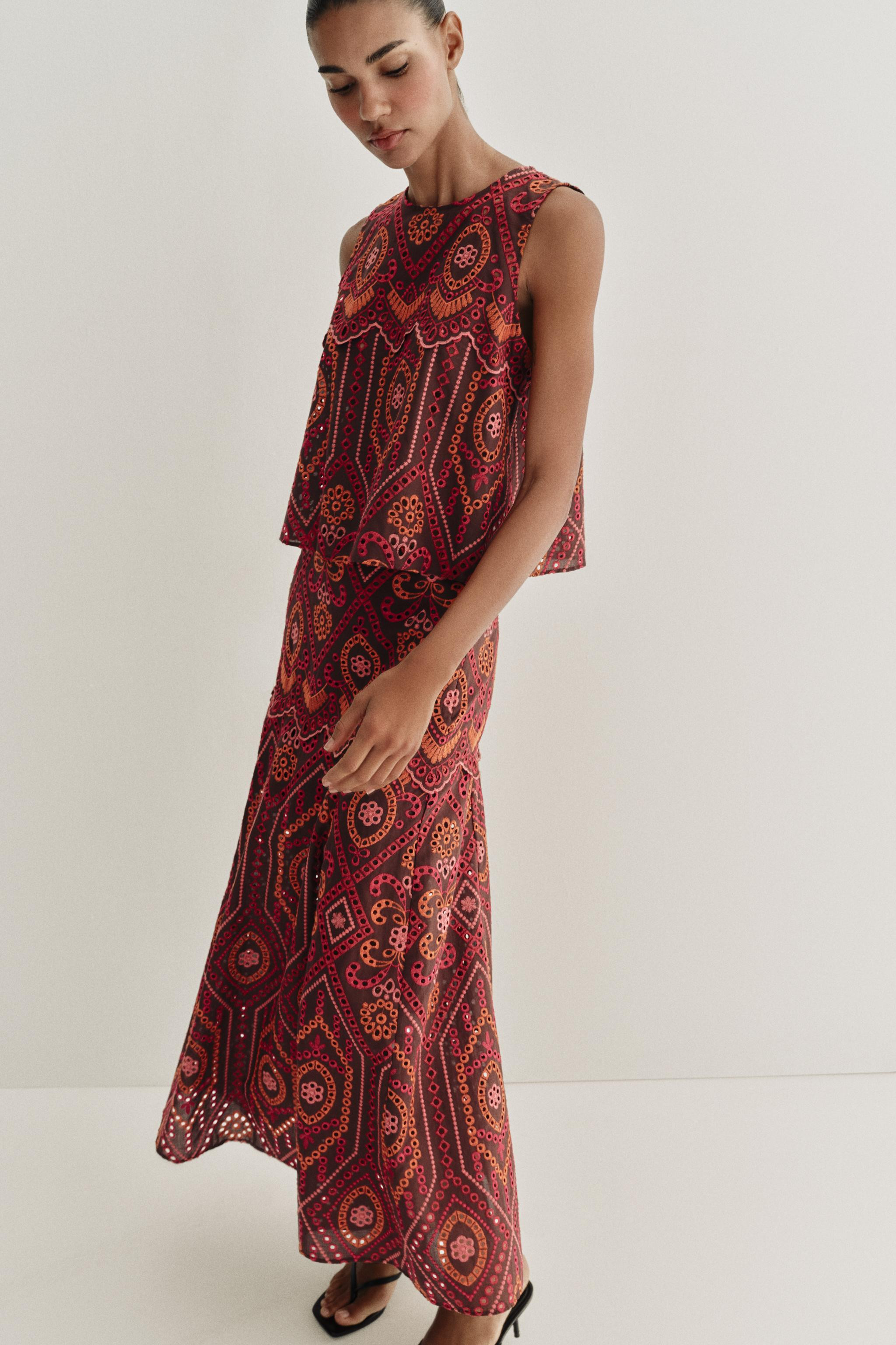 EMBROIDERED EYELET TOP | Zara US