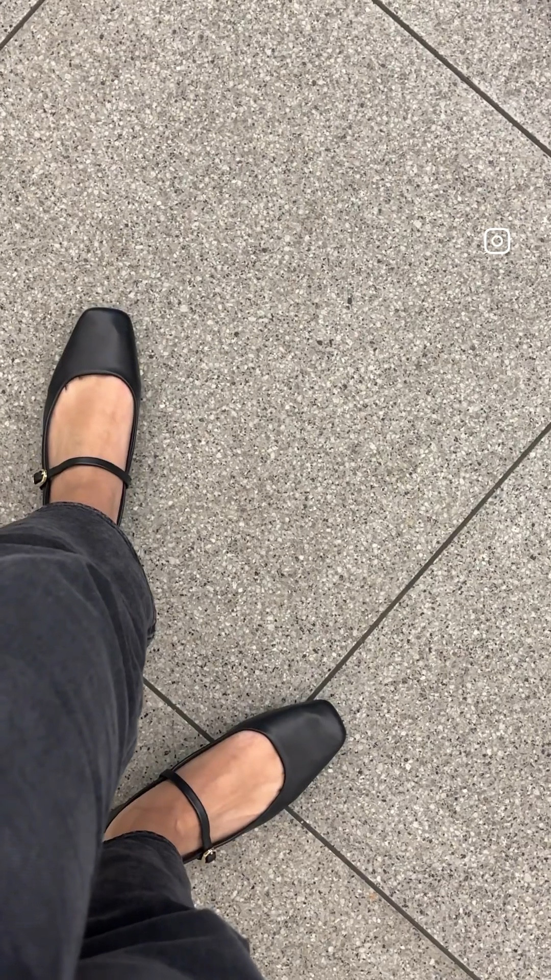 Transitional autumn outfit 

#LTKeurope #LTKSeasonal #LTKstyletip