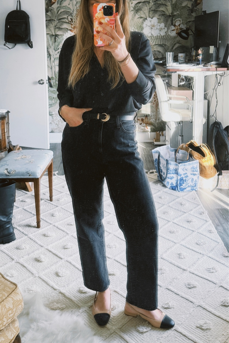 🐾🖤☕️📞⚫️🏴black

#LTKeurope #LTKworkwear #LTKfindsunder100