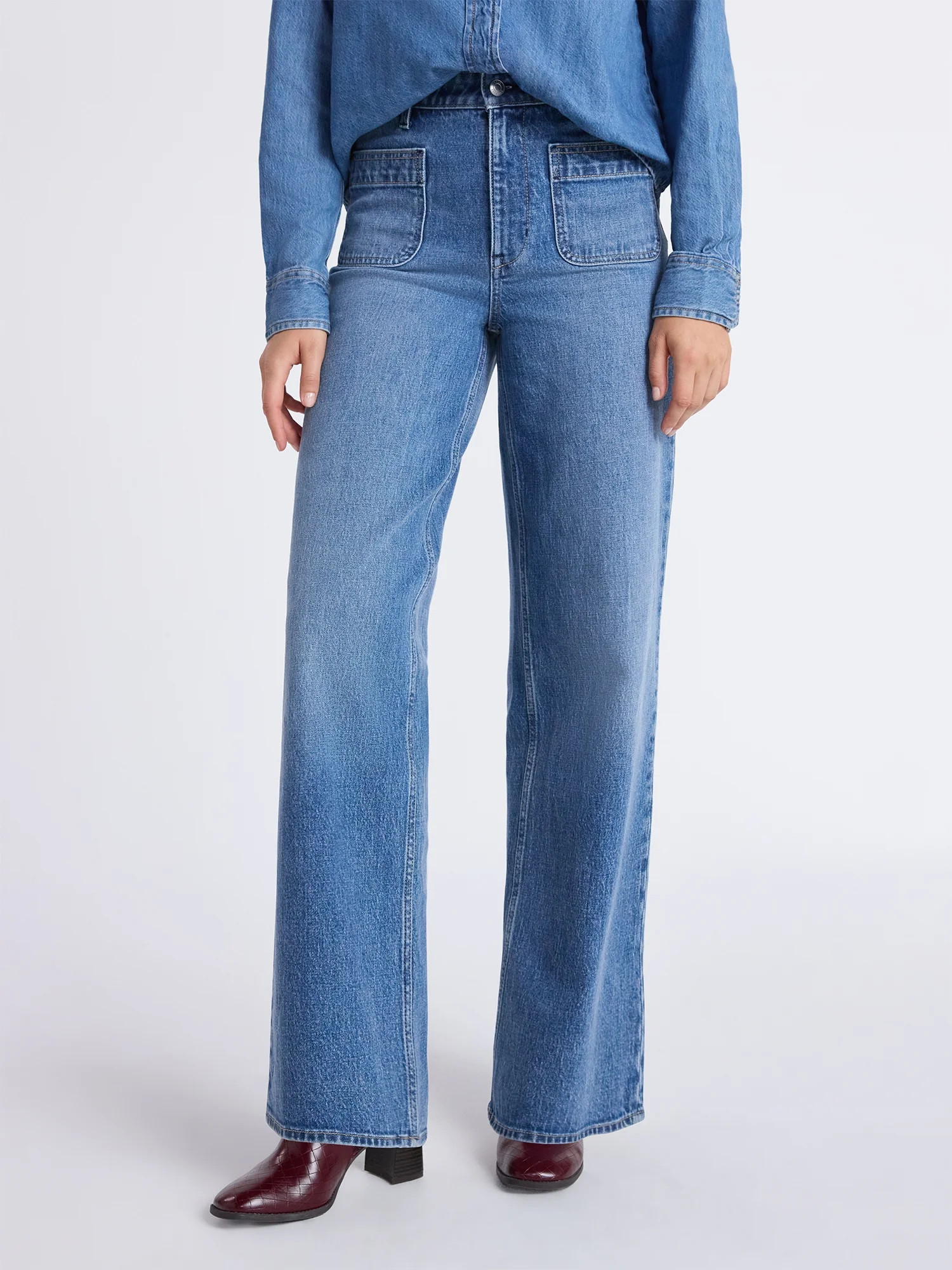 Free Assembly Women's and Women's Plus Wide Leg Jeans with Patch Pockets, 30", 32", and 34" Insea... | Walmart (US)