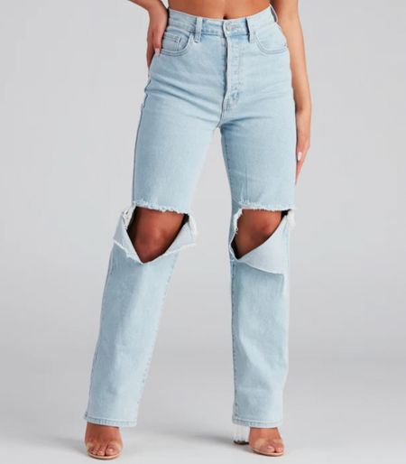 #highrise #boyfriendjeans #wideleg #jeans #denim #windsor

#LTKunder50 #LTKstyletip #LTKsalealert